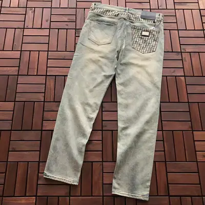 ￥~175 D🔥O🔥 JEANS 22122903 (im 185CM 80KG iwear size 34 in the photo)