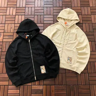 ￥298 B🔥RB🔥RRY HOODIE 44123014 (im 180CM 68KG iwear size S in the photo)