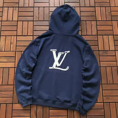 ￥~279 L🔥 HOODIE 44123013 (im 180CM 68KG iwear size S in the photo)
