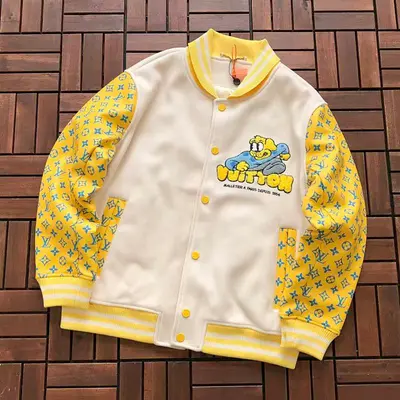 ￥285 L🔥JACKET 44123006 (im 180CM 68KG iwear size 46 in the photo)