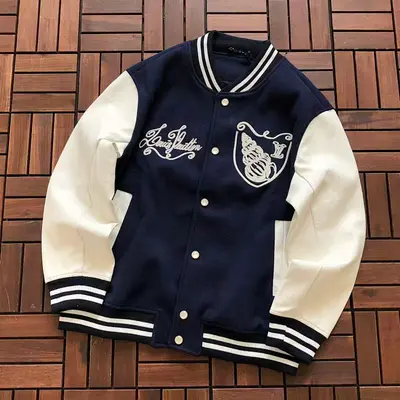 ￥~379 L🔥JACKET 44123005 (im 180CM 68KG iwear size 48 in the photo)