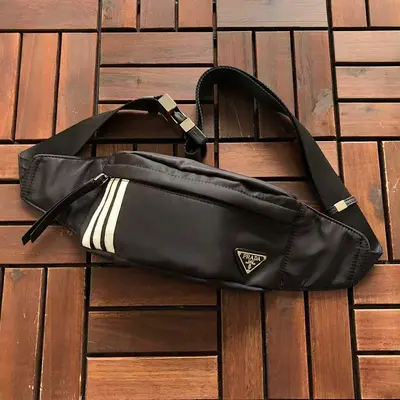￥~256 P🔥A🔥A BAG 44123121 (长23CM*宽11CM*高5CM）