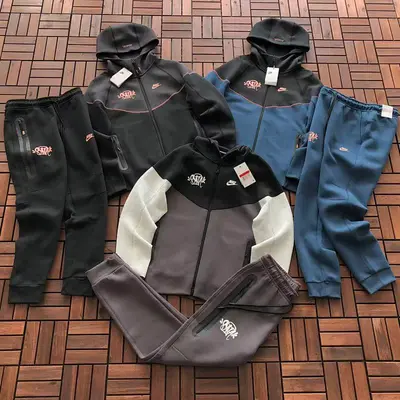 TOP￥ 195 PANTS ￥ 179 N🔥K🔥 & SYNA HOODIE TROUSERS 88123108