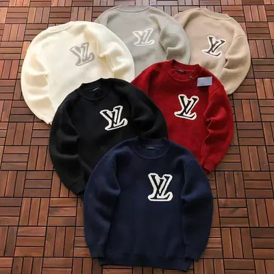 ￥~189 L🔥SWEATER 88010406 (im 176CM 58KG iwear size S in the photo)