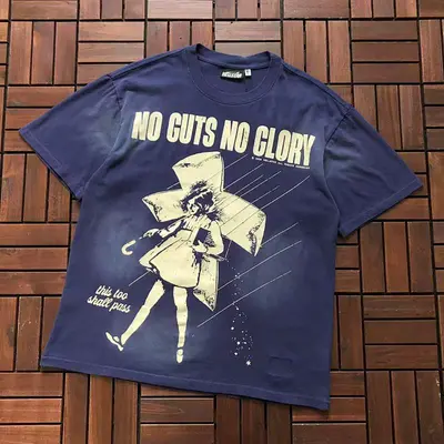 ¥~109 HELLSTAR T-SHIRT 55010506 (im 176CM 58KG iwear size S in the photo)
