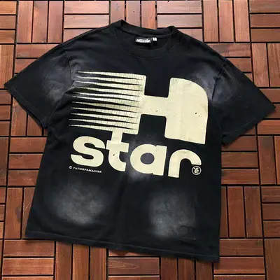 ¥~ 108 HELLSTAR T-SHIRT 55010543 (im 176CM 58KG iwear size S in the photo)