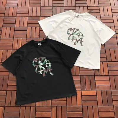 ￥~85 M🔥RT🔥A T-SHIRT 33123068 (im 176CM 58KG iwear size M in the photo)
