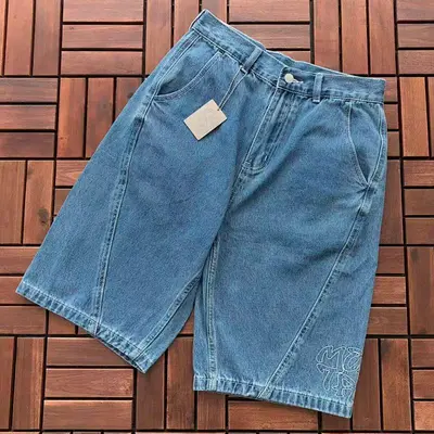 ￥~129 M🔥RT🔥A SHORTS JEANS 33122911 (im 176CM 58KG iwear size 28 in the photo)