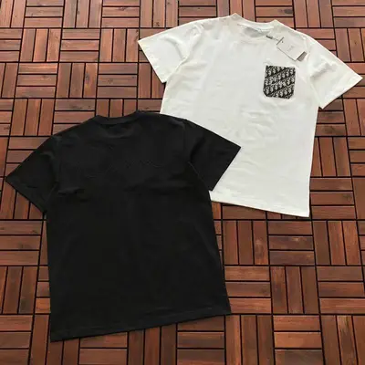 ￥~129 D🔥O🔥 T-SHIRT 55010607 (im 185CM 80KG iwear size M in the photo)