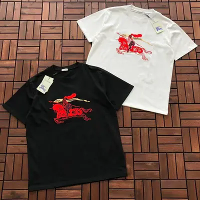 ￥~139 B🔥RB🔥RRY T-SHIRT 66010612 (im 185CM 80KG iwear size M in the photo)