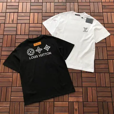 ￥~109 L🔥 T-SHIRT 77010724 (im 176CM 58KG iwear size M in the photo)