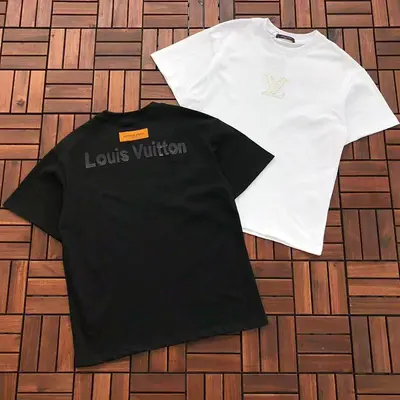 ￥~115 L🔥 T-SHIRT 77010715 (im 176CM 58KG iwear size M in the photo)
