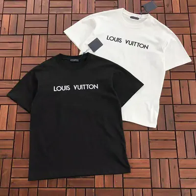 ￥~115 L🔥 T-SHIRT 77010712 (im 176CM 58KG iwear size L in the photo)