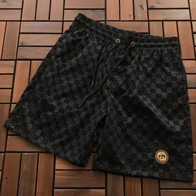 ￥ ~ 95 G🔥C🔥I SHORTS 55010712 (im 180CM 68KG iwear size L in the photo)