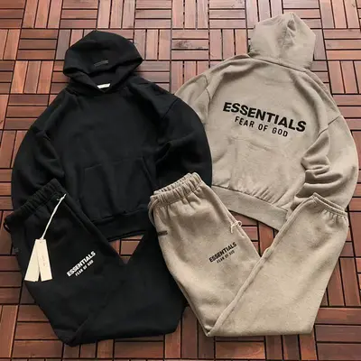 TOP￥ 185 PANTS￥ 169 FOG HOODIE TROUSERS FLEECE 88010704 (im 185CM 70KG iwear size S in the photo)