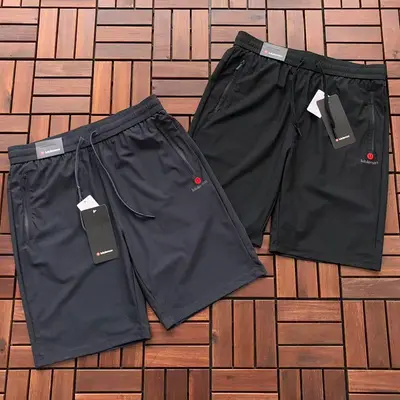 ￥~95 L🔥🔥UL🔥M🔥N SHORTS 66010763 (im 176CM 58KG iwear size XL in the photo)