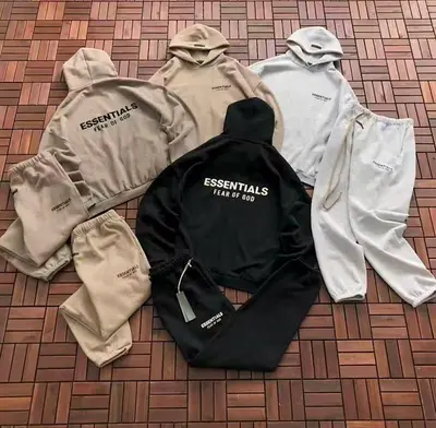 TOP￥185 PANTS￥ 165 FOG HOODIE TROUSERS FLEECE 88010702 (im 185CM 70KG iwear size XL in the photo)