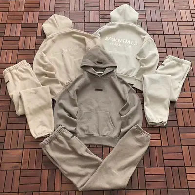 TOP￥ 189 PANTS ￥169 FOG HOODIE TROUSERS FLEECE 88010909 (im 180CM 68KG iwear size M in the photo)