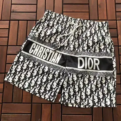 ￥~95 D🔥O🔥 SHORTS 55010806 (im 180CM 68KG iwear size L in the photo)