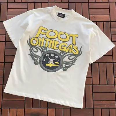 ￥~85 BROKEN PLANET T-SHIRT 77010884 (im 176CM 58KG iwear size S in the photo)