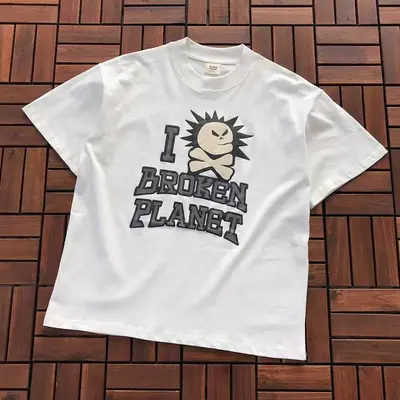 ￥~85 BROKEN PLANET T-SHIRT 77010856 (im 176CM 58KG iwear size S in the photo)