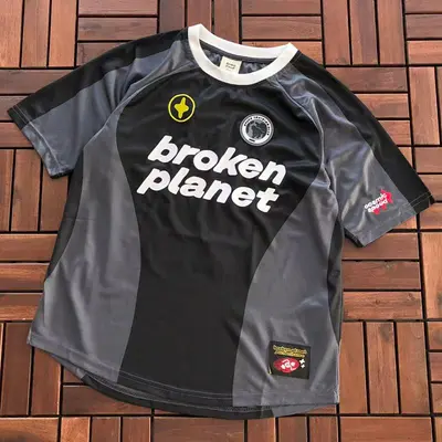 ￥~99 BROKEN PLANET T-SHIRT 77010882 (im 176CM 58KG iwear size S in the photo)