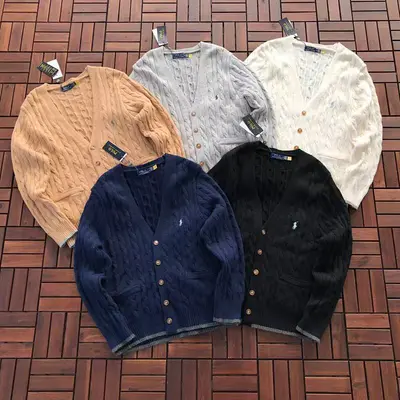 ￥~135 RA🔥PH🔥AU🔥EN SWEATER 77010851 (im 176CM 58KG iwear size M in the photo)