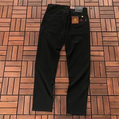 ￥~175 L🔥🔥O P🔥A🔥A JEANS 66010806 (im 185CM 80KG iwear size 33 in the photo)