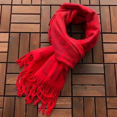 ￥~96 C🔥LI🔥E SCARF 55011021