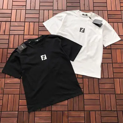 ￥~79 F🔥🔥D🔥 T-SHIRT 55011125 (im 176CM 58KG iwear size S in the photo)