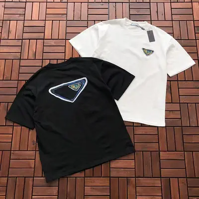 ￥~79 P🔥A🔥A T-SHIRT 55011103 (im 176CM 58KG iwear size M in the photo)