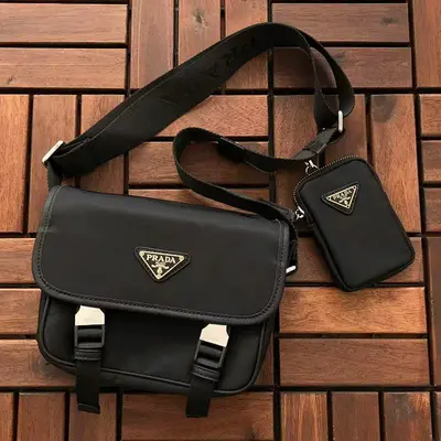 ￥~295 P🔥A🔥A BAG (长22CM*宽17CM*高8CM）88011105