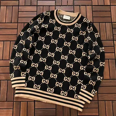 ¥~175 G🔥C🔥I SWEATER 77011105 (im 176CM 58KG iwear size L in the photo)