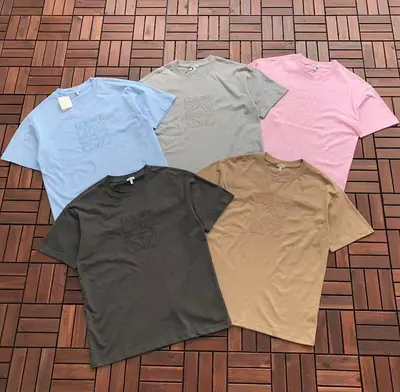 ￥~89 L🔥E🔥🔥 T-SHIRT 77011276 (im 176CM 58KG iwear size M in the photo)
