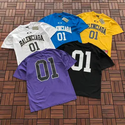 ¥~119 B🔥L🔥🔥🔥IA🔥A T-SHIRT 77011342 (im 176CM 58KG iwear size S in the photo)