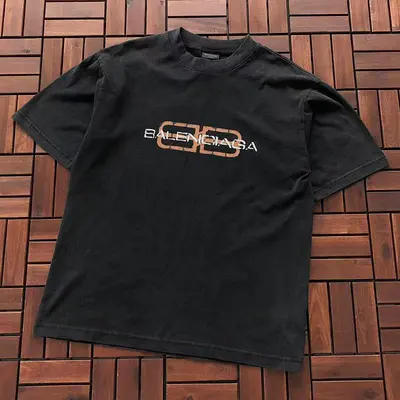 ¥~99 B🔥L🔥🔥🔥IA🔥A T-SHIRT 77011338 (im 176CM 58KG iwear size S in the photo)
