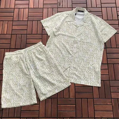 TOP￥~85 PANTS￥~85 L🔥T-SHIRT SHIRT SHORTS 77011574 (im 176CM 58KG iwear size L in the photo)