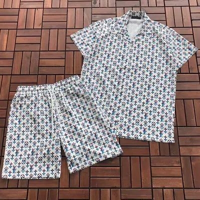 TOP￥~85 PANTS￥~85 L🔥T-SHIRT SHIRT SHORTS 77011573 (im 176CM 58KG iwear size L in the photo)