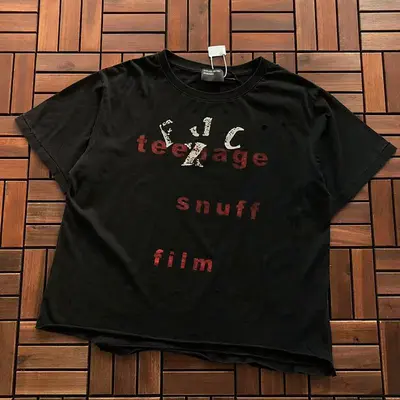 ¥~95 E.R.D T-SHIRT 77011708 (im 176CM 58KG iwear size M in the photo)