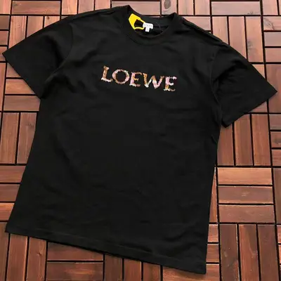￥~109 L🔥E🔥🔥 T-SHIRT 77011650 (im 176CM 58KG iwear size XS in the photo)
