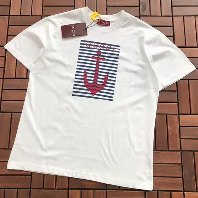 ￥~109 G🔥C🔥I T-SHIRT 77011649 (im 176CM 58KG iwear size M in the photo)