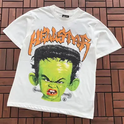 ￥~79 HELLSTAR T-SHIRT 77011624 (im 176CM 58KG iwear size M in the photo)