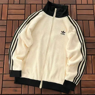 ￥ 169 🔥DI🔥AS SWEATER 88011703 (im 180CM 68KG iwear size M in the photo)