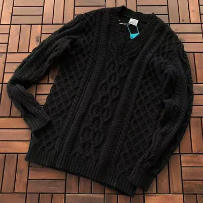 ¥~236 VETEMENTS SWEATER 55011726 (im 185CM 80KG iwear size M in the photo)
