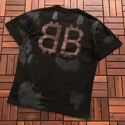 ¥~119 B🔥L🔥🔥🔥IA🔥A T-SHIRT 77011880 (im 180CM 68KG iwear size S in the photo)