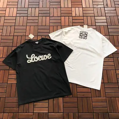 ￥~125 L🔥E🔥🔥 T-SHIRT 55011858 (im 180CM 68KG iwear size M in the photo)