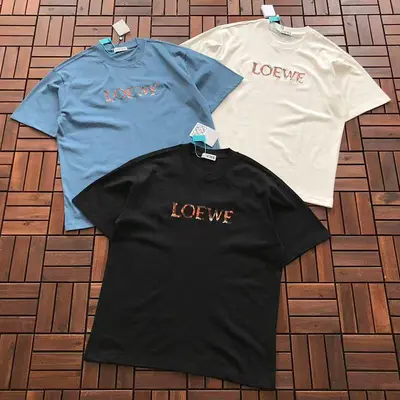 ￥~125 L🔥E🔥🔥 T-SHIRT 55011853 (im 180CM 68KG iwear size M in the photo)