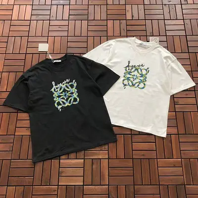 ￥~79 L🔥E🔥🔥 T-SHIRT 55011848 (im 180CM 68KG iwear size S in the photo)