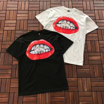 ￥~79 PATTA T-SHIRT 77012070 (im 176CM 58KG iwear size M in the photo)