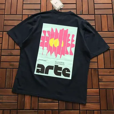 ￥~85 AR🔥E AN🔥W🔥RP T-SHIRT 77012052 (im 176CM 58KG iwear size M in the photo)